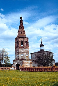 Колокольня Стефаньевской церкви. (Пизанская башня Суздаля)